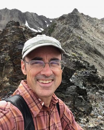 Peter Bahls, Executive Director